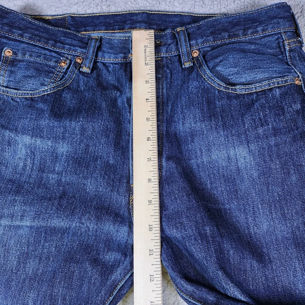 Levis 501 Jeans Mens 33x39 Blue Straight Leg Regular Fit‎ Medium Wash